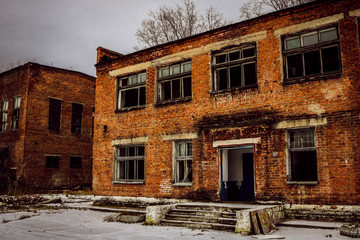 Abandoned, unused object Sewage treatment plant