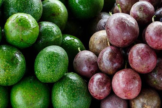 avocados and passion fruit sell in fruit market © nutt