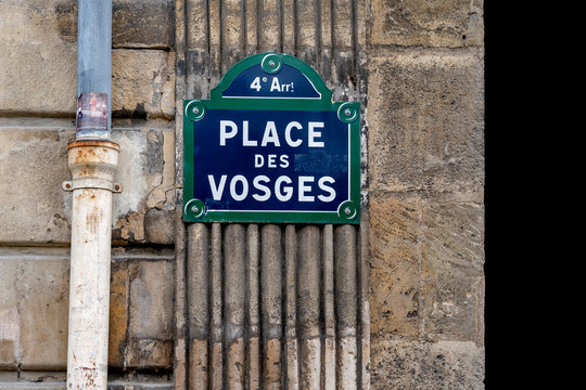 Place des Vosges 
