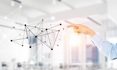 Social communication and networking as concept for e-business