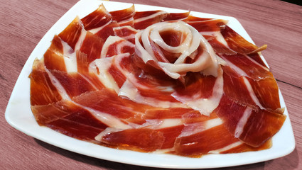 100 Acorn-fed iberico ham. Pata negra