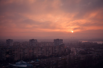 Fototapeta na wymiar Sunset over the city