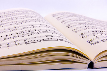 Fototapeta premium Opened sheet music book