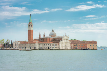 Fototapeta na wymiar Lagune von Venedig mit San Giorgio Maggiore-Kirche