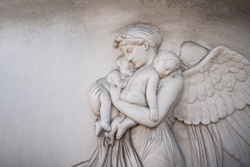 Fototapeta na wymiar angel statue sculpture