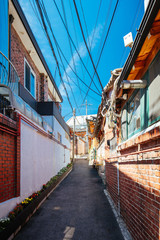 Obraz premium Bukchon Hanok Village in South Korea