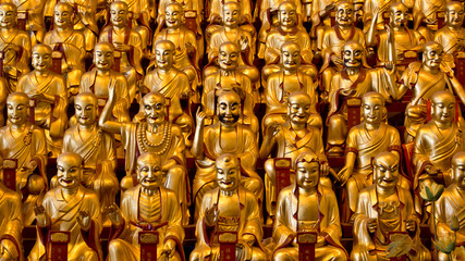 golden Buddhas