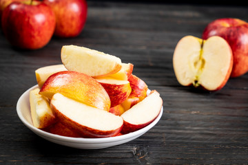 fresh red apples sliced bowl