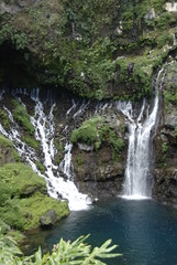Fototapeta na wymiar waterfall reunion island nature
