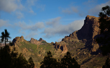 Obraz premium Rocky formations, blue sky and clouds, La Plata, Gran Canaria