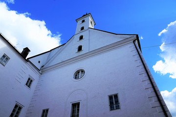 Fototapeta na wymiar Kirche Kapelle in Grein in Österreich