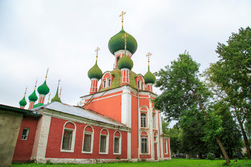 Fototapeta na wymiar Orthodox Church in Pereslavl-Zalessky, Russia