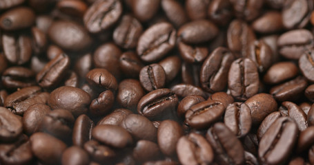 Roasted coffee bean