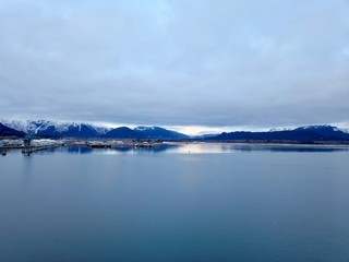Fototapeta premium Resurrection bay and Seward Alaska before sunset in the winter