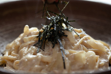 玉ねぎとツナのクリームパスタ