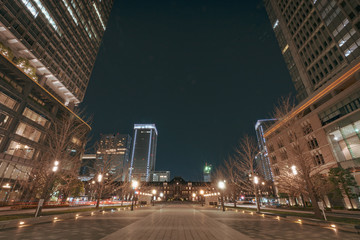 東京駅前 夜景