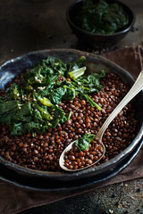 Black lentils and spinach stew