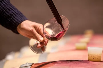 Fotobehang Sampling wine © riccardomotti