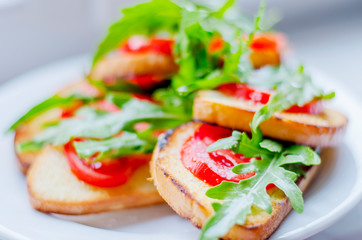 Ready fried croutons with tomatoes