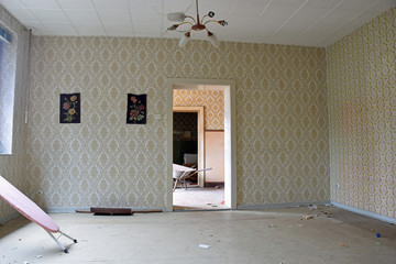 Leerstehendes Zimmer in einem Abbruchhaus