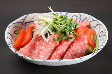 ソフトサラミサラダ