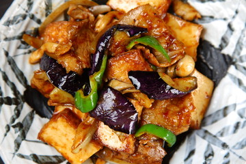 厚揚げと茄子の味噌炒め