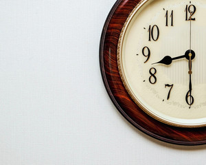 clock showing the time 20:30, 08:30