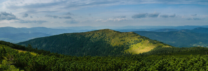 Fototapeta na wymiar Panorama gór krajobraz widok z Babiej Góry