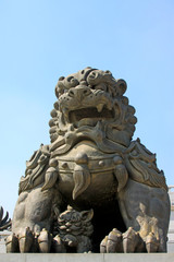 Obraz premium copper lion sculpture