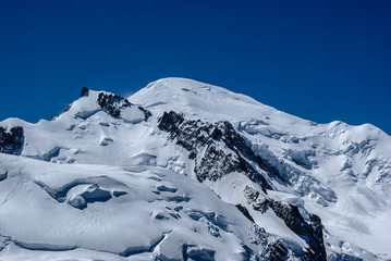 Mont Blanc widok z Aig. du Midi. Alpy Szwajcaria. Europa