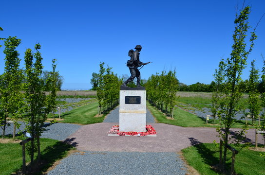 Monument de la Cote 112 ( Normandie 1944) 	