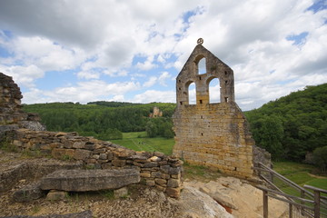 Fototapeta na wymiar Old ruins castle france