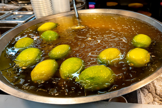 Taiwanese street foods - Aiyu Jelly at a street food vendor in Taiwan
AiYu Jelly is one of Taiwan's famous summer drinks and desserts. 