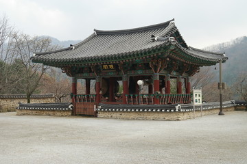 Fototapeta premium Wibongsa Buddhist Temple