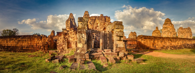 Pre Rup temple at sunset. Siem Reap. Cambodia. Panorama - obrazy, fototapety, plakaty