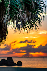 沖縄 安良波ビーチの夕焼け