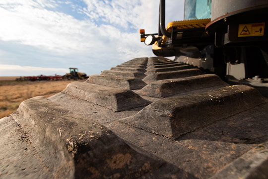 Tractor discing