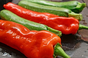 Paprika und Zucchini