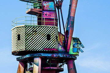 Kolorowy dźwig w stoczni Gdańsk, Polska