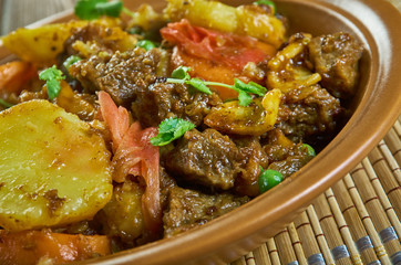 Moroccan Meat and Potato Tagine