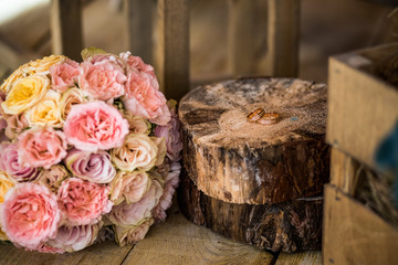 wedding decorations and decorations, the bride's bouquet, lies and waits until the bride wears her wedding dress