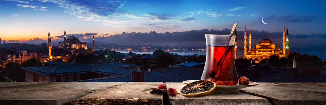 Tea and panorama of Istanbul