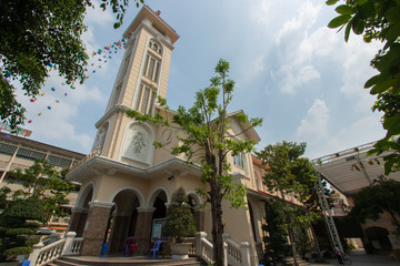 ベトナム　ホーチミン　教会