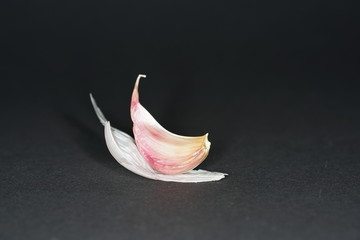 Garlic photographed in different situations and with macro objective also details clearly...