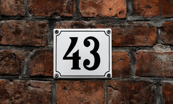 Hausnummer 43
