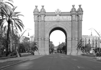 Fototapeta na wymiar triumphal arch, barcelona, ​​spain