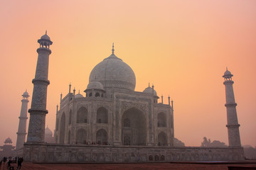 Taj Mahal at sunrise, Agra, Uttar Pradesh, India