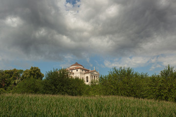 Fototapeta na wymiar Villa La Rotonda, Renaissance villa just outside Vicenza