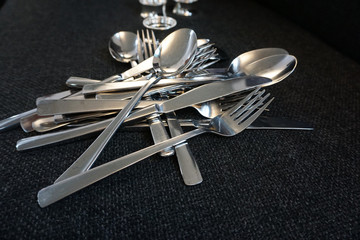 Besteck Messer Gabel Löffel Edelstahl