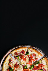 Hot homemade italian pizza ready to eat - obrazy, fototapety, plakaty